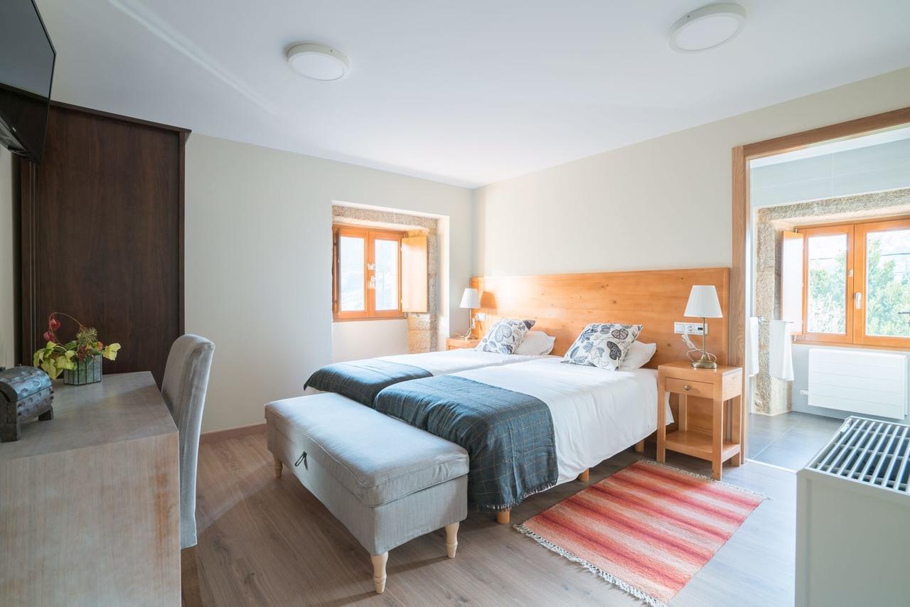 Maison d'hôtes O Cruceiro à Valmaior Extérieur photo